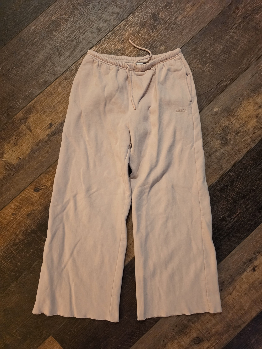 Aritzia Sweatfleece Mega Fit Wide Leg Sweatpants Pink Size M